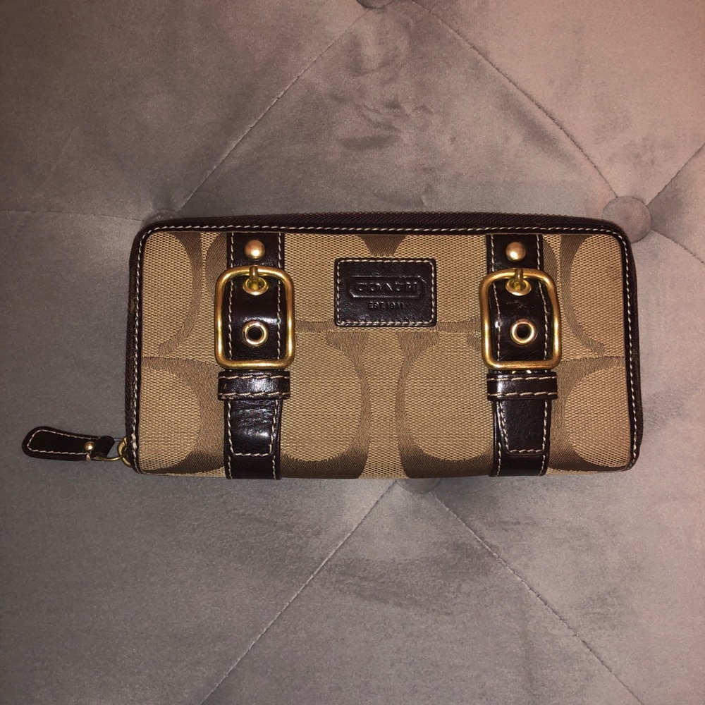 Vintage Coach Leather Tan Hand Wallet/Wristlet 🤍